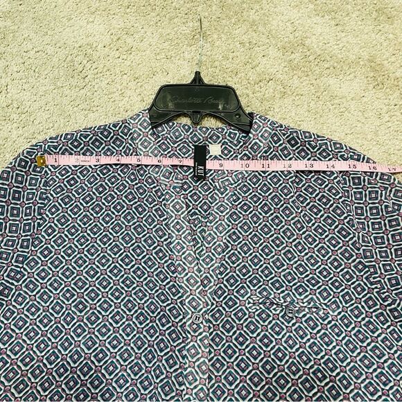 Kut from the Kloth Geometric Sheer Button Down Blouse Size M - Picture 12 of 12